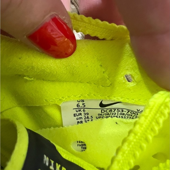 Nike Zoom Rival women’s track and field shoes, size 6.5, tool included, yellow - Picture 6 of 9